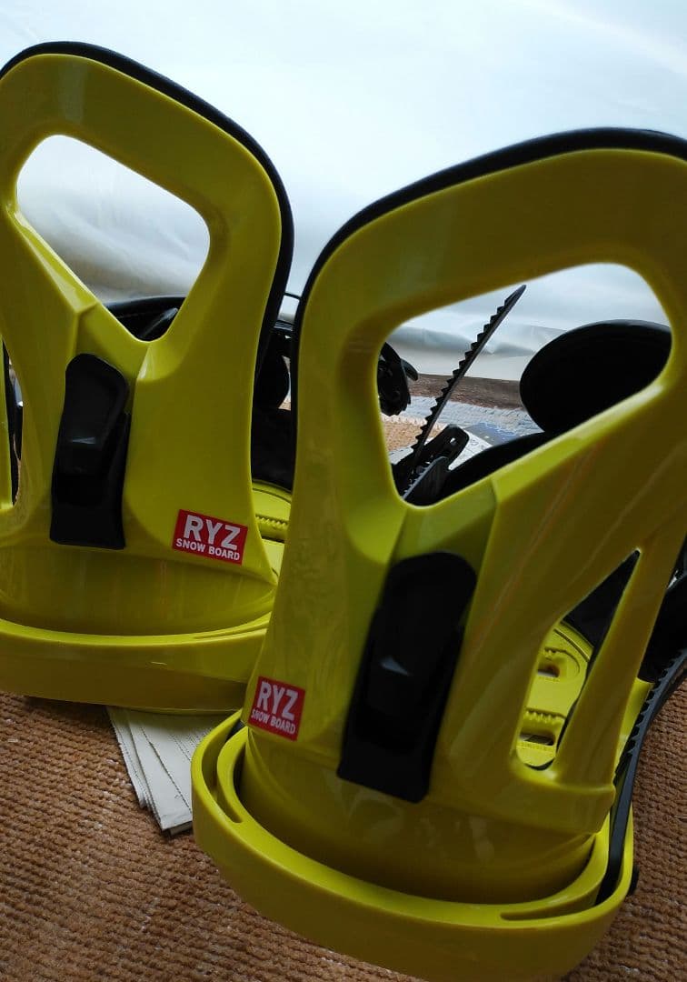 グラトリ余裕⭐⭐ROMESDS⭐アーティファクト⭐RYZ⭐BURTON⭐バートン