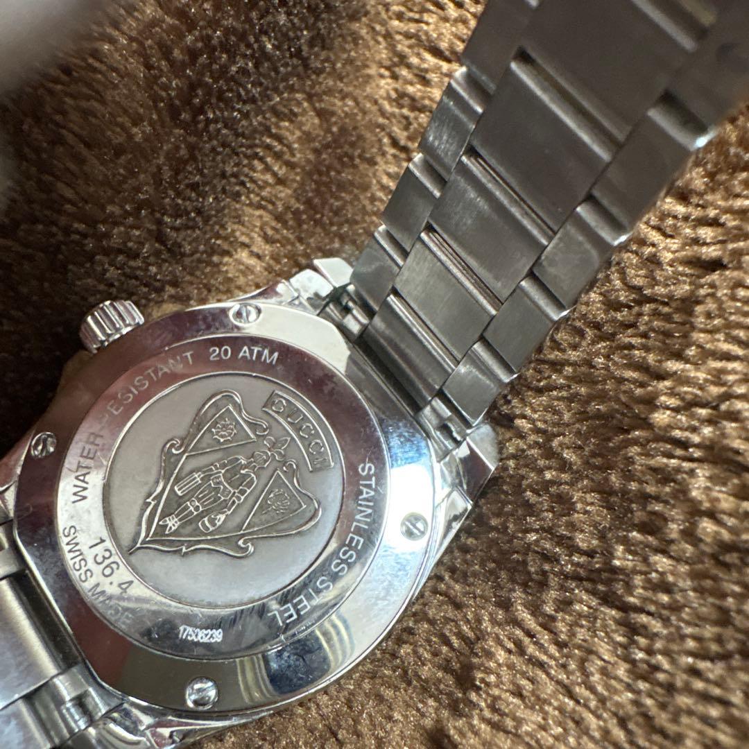 グッチ・ダイバーズウォッチ　レディース