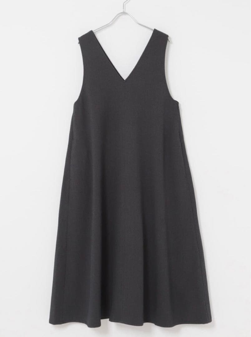 新品タグ付き　DOORS メランジBACKタックフレアジャンスカ