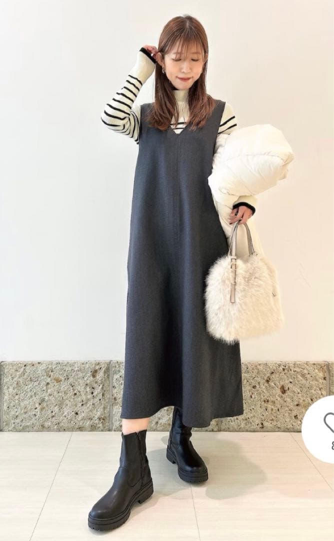 新品タグ付き　DOORS メランジBACKタックフレアジャンスカ