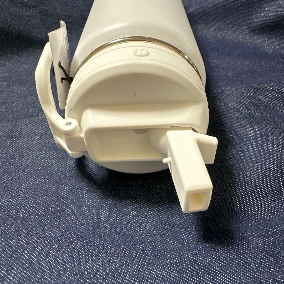 日本未発売lululemon ルルレモン　カラフルロゴステンレスボトル710ml