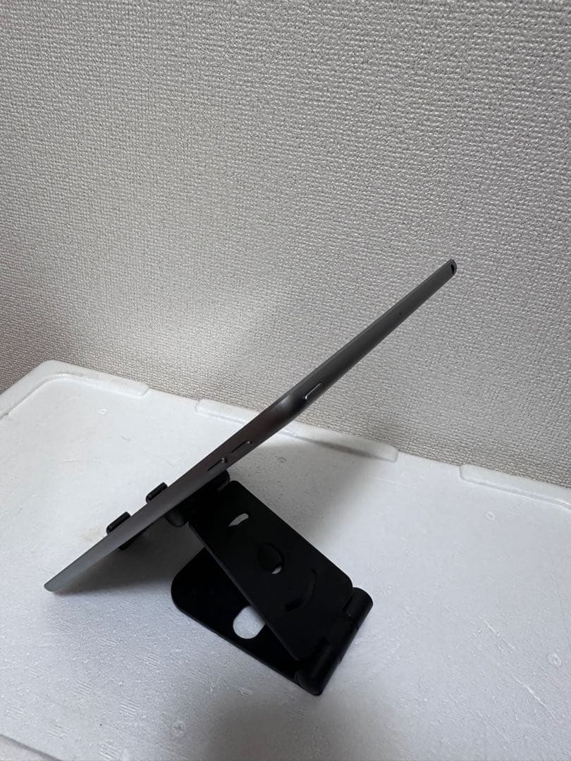 iPad 9.7インチ (第6世代) 32GB WiFi