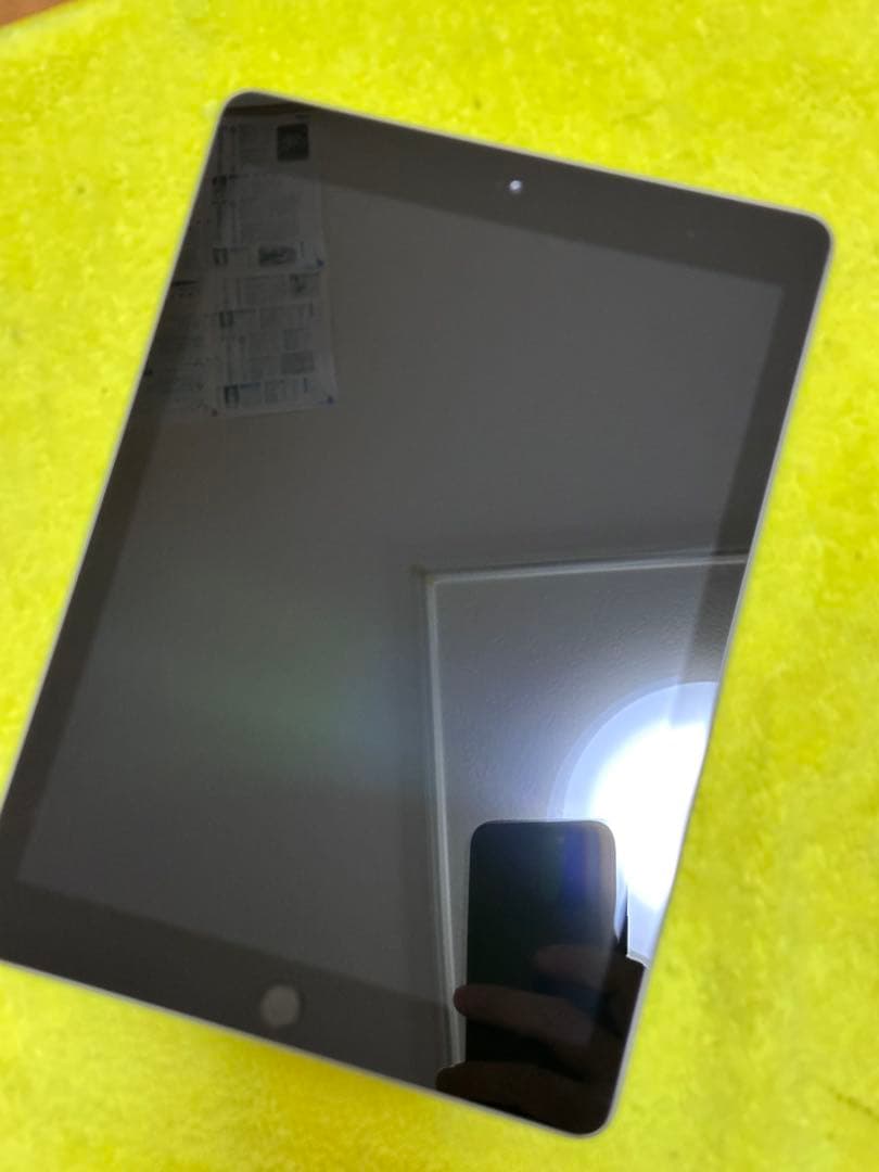 iPad 9.7インチ (第6世代) 32GB WiFi