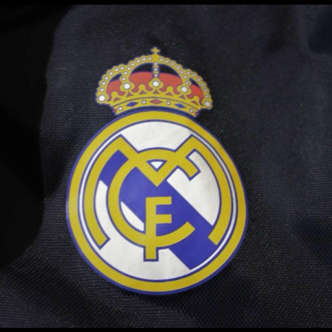 未使用　保管品　adidas レアル・マドリード sizeO ベンチコート