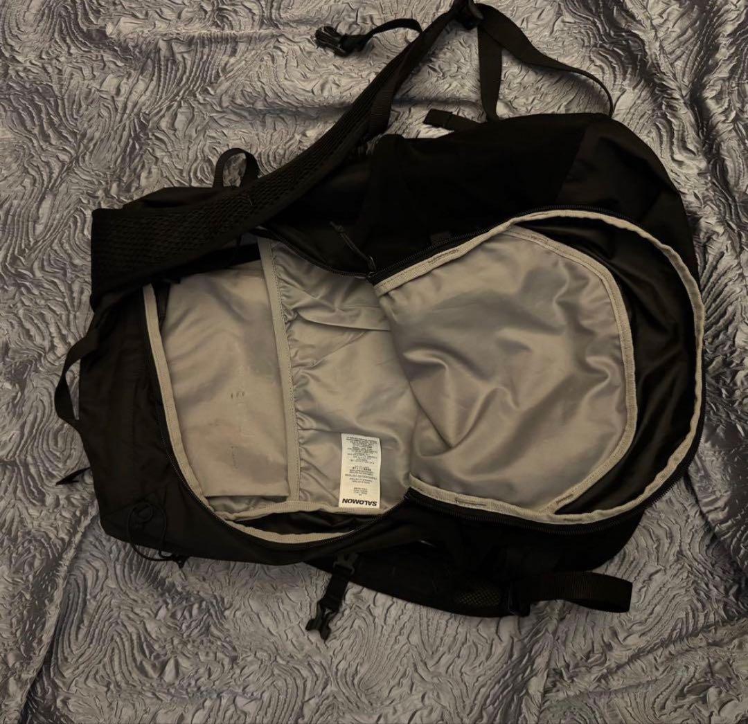 salomon trail blazer 30 リュック　ブラック