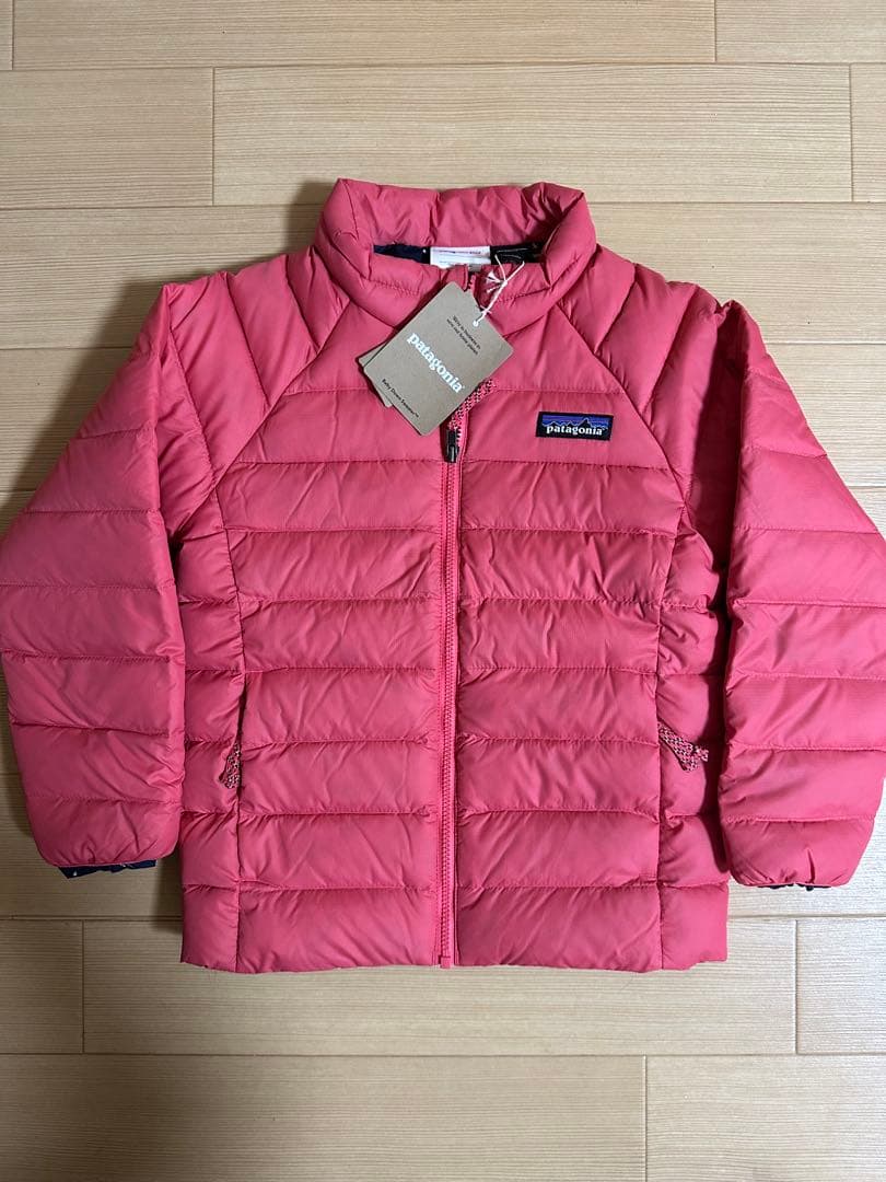 パタゴニア ダウンセーター ダウンジャケット 5T ピンク 新品未使用