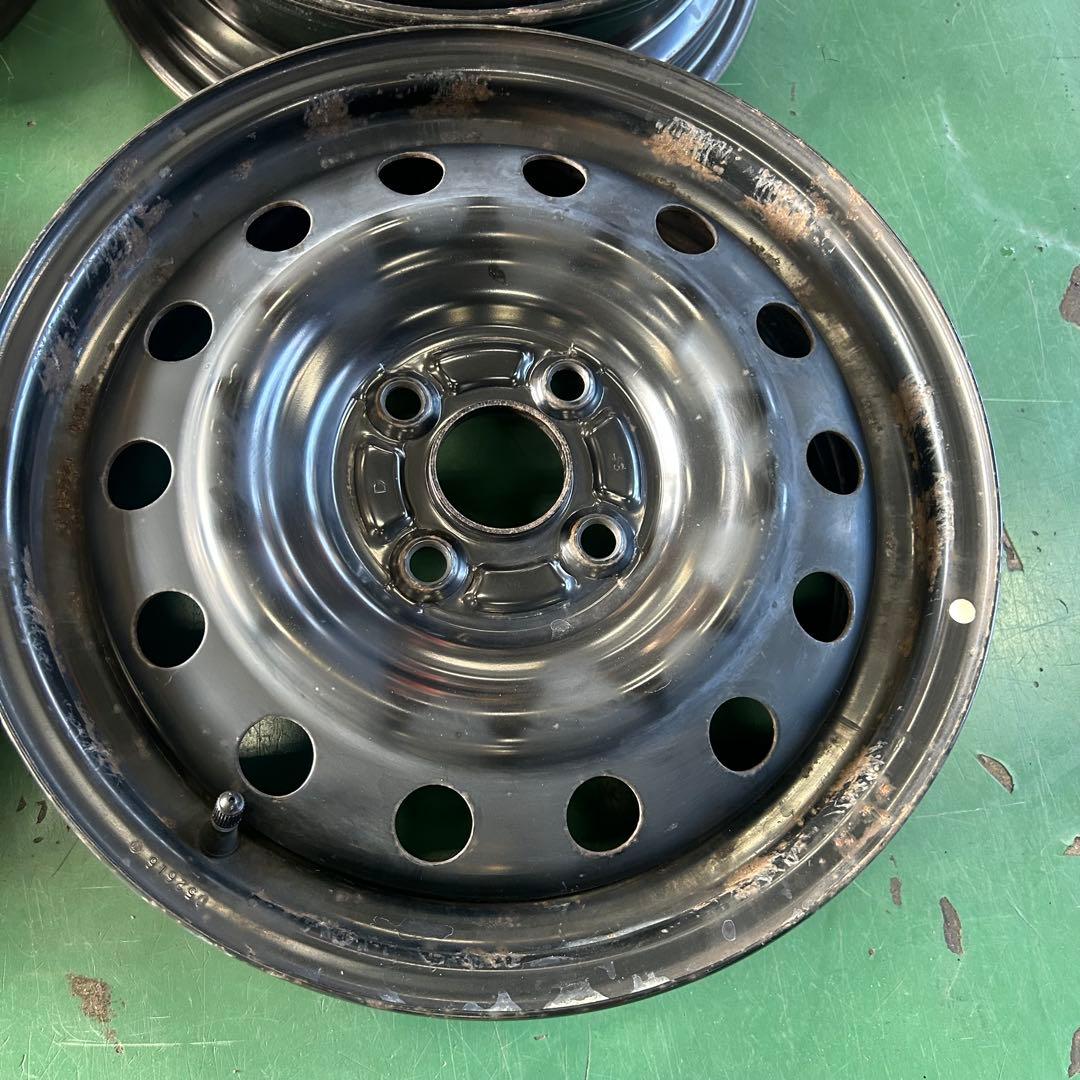 中古ホイール15X4.5ダイハツキャスト純正スチール　4本セット