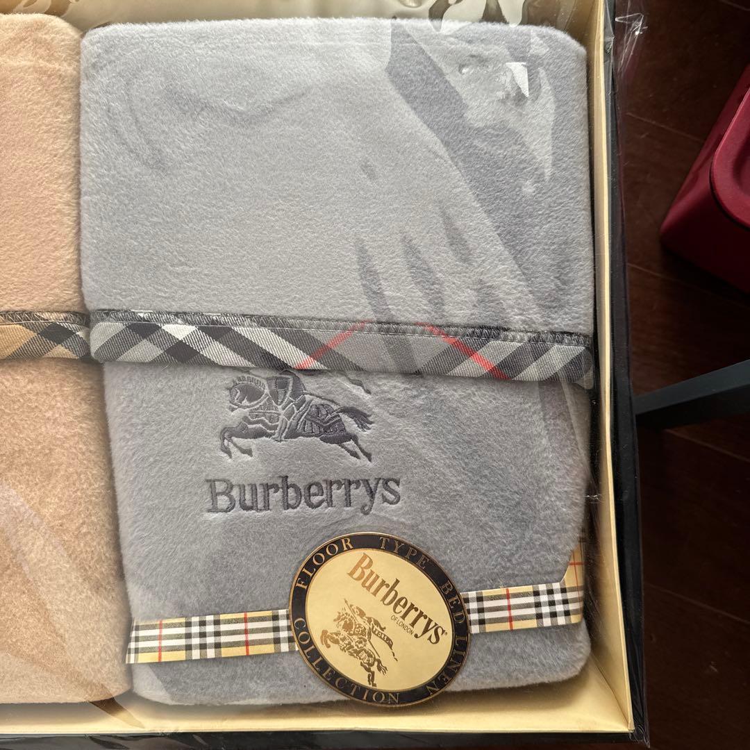 7mi922123　未使用 Burberrys×西川 ２枚 毛布