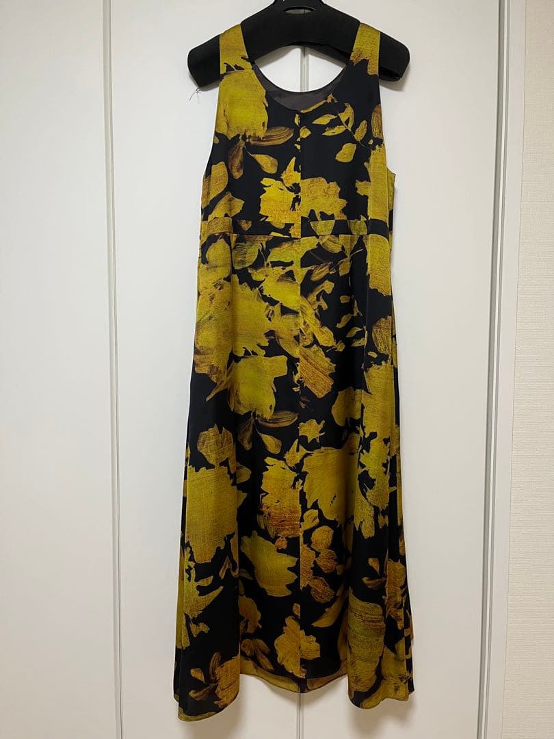 【新品タグ付】allurevilleワンピース定価51,700円