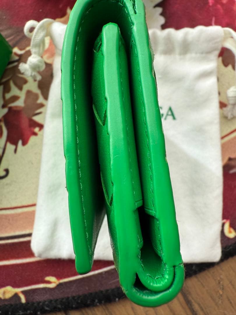 BOTTEGA VENETA 三つ折り財布 グリーン