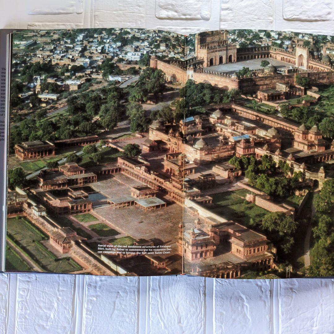 洋書 Delhi Agra and Jaipur