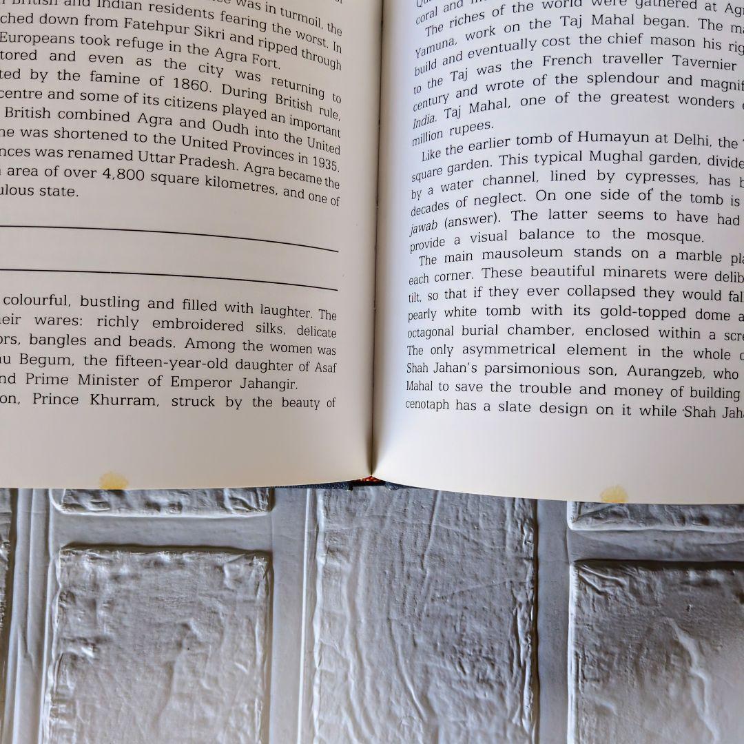 洋書 Delhi Agra and Jaipur