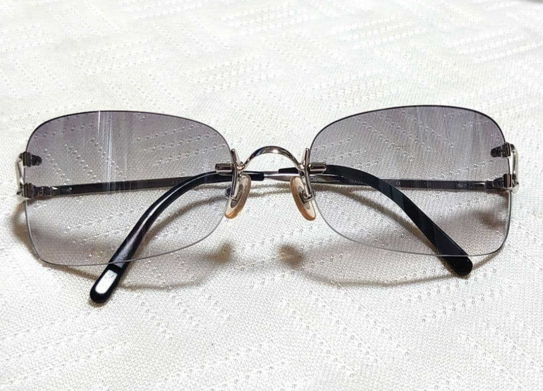 【極美品】カルティエサングラス リムレスシルバーフレーム
