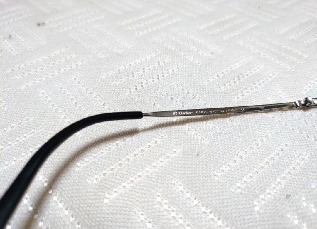 【極美品】カルティエサングラス リムレスシルバーフレーム