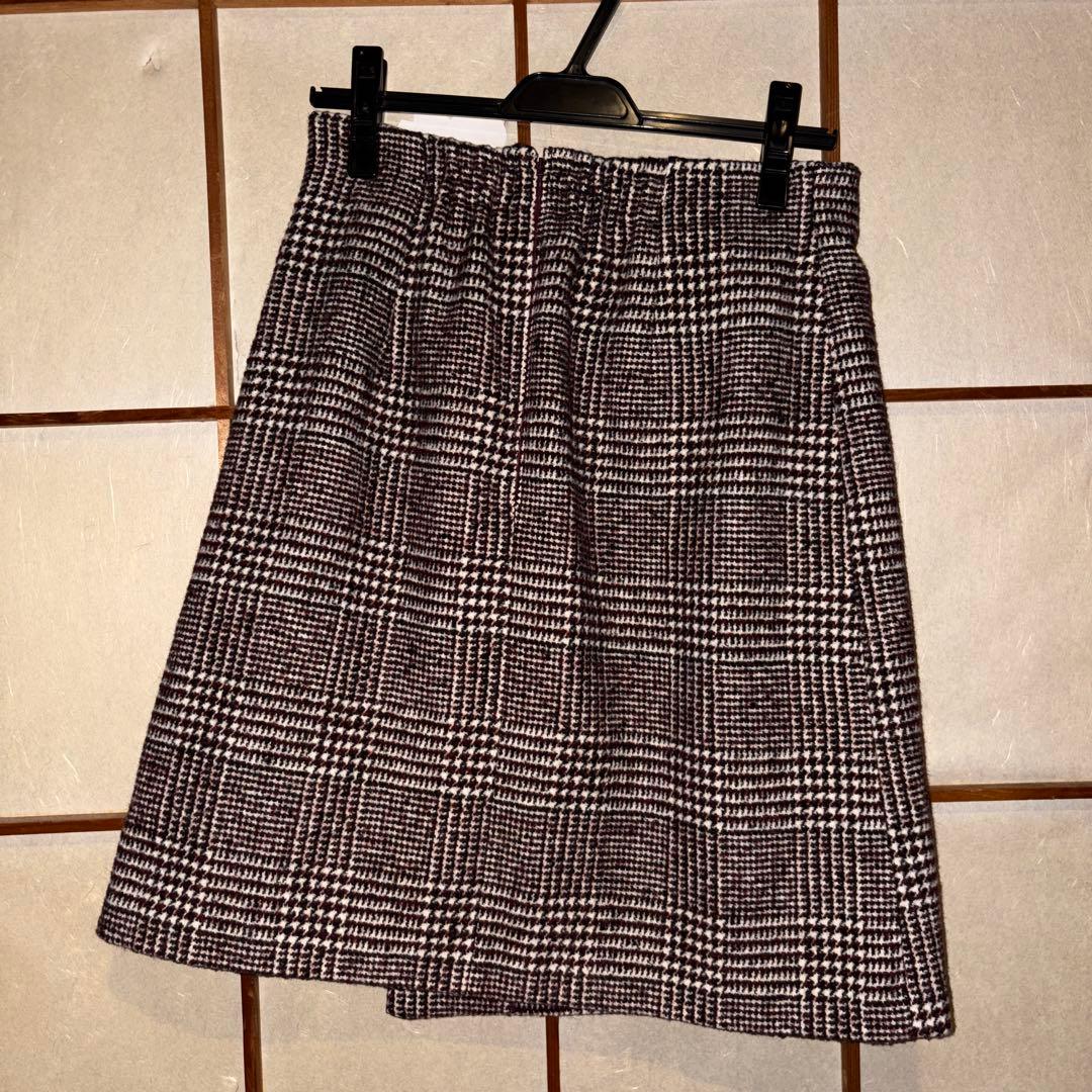 美品 ジャスグリッティ サイドベルトミニスカート Arpege story 赤