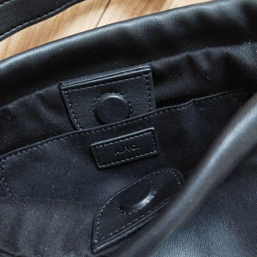 ※ai_140529〜です。（APCショルダーバッグ）