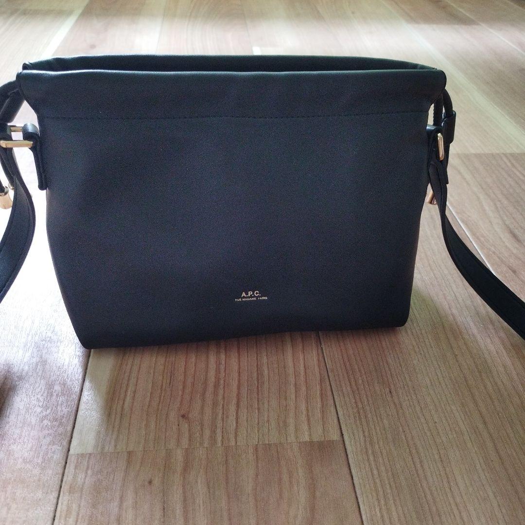 ※ai_140529〜です。（APCショルダーバッグ）