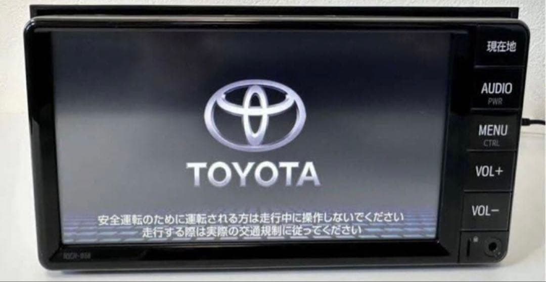 TOYOTA カーナビ 7インチ Bluetooth TV機能NSCN-w68