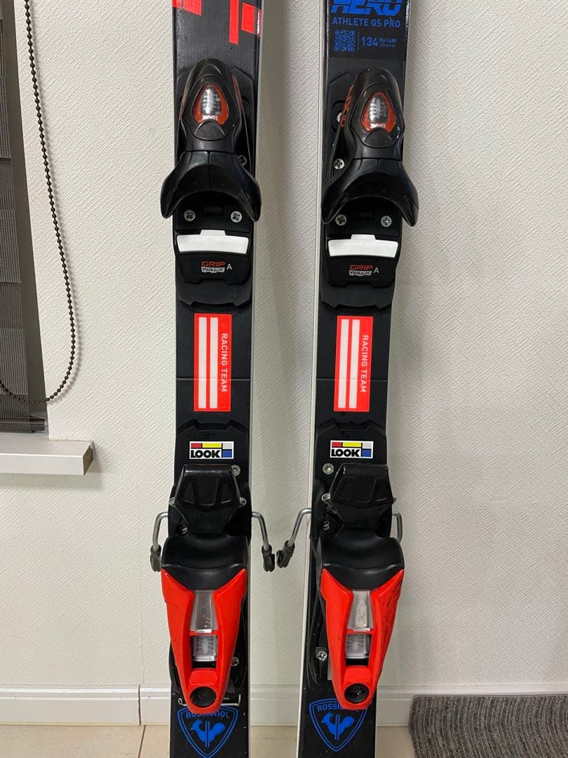 ジョージ　ROSSIGNOL HERO スキー板 134 cm