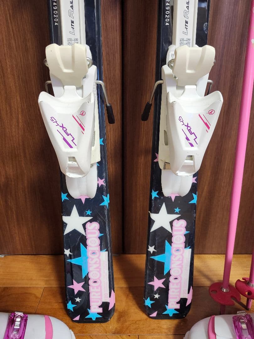 子供用スキーセット　スキー板　120cm　 ブーツ　22cm　ストック 90cm