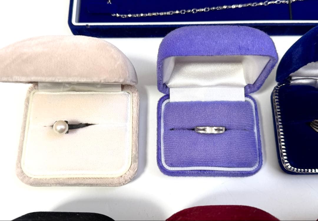 遺品整理 アクセサリー リング / ネックレス等 イミテーション