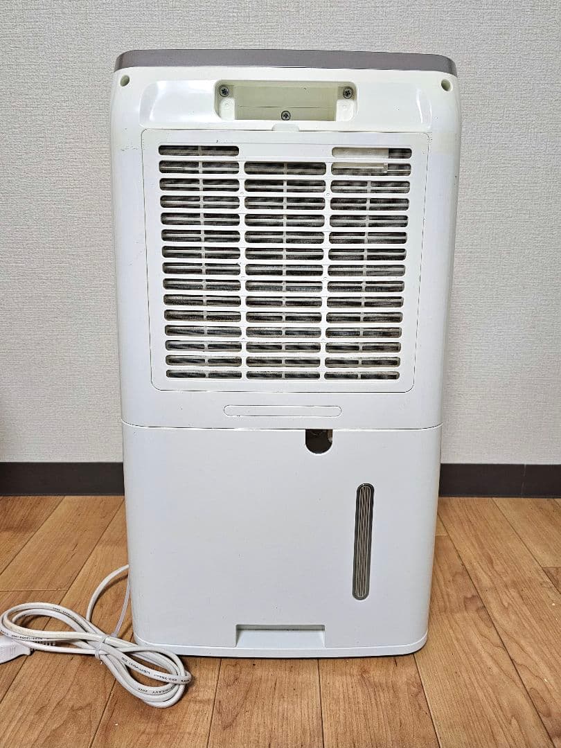 アイリスオーヤマ 衣類乾燥除湿機 IJC-H140 2020年製 動作確認済 ①