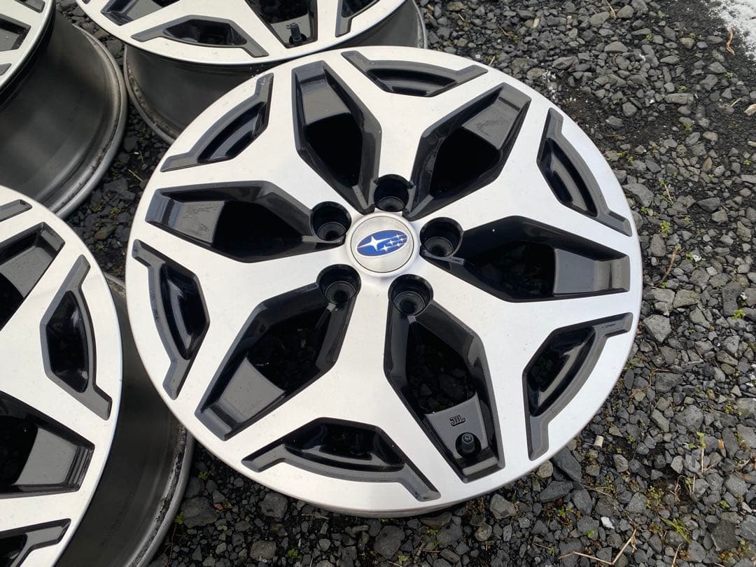 ①Yokko！スバル SKフォレスター純正 17×7J +48 114.3