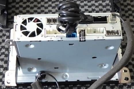 日産 C28セレナ 純正 ナビ MM223D-Le