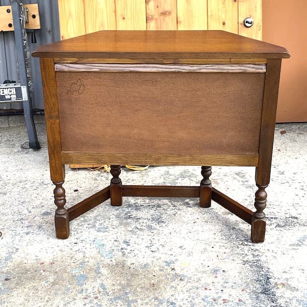 イギリスオールドチャーム　サイドボード　キャビネット　台形　花台