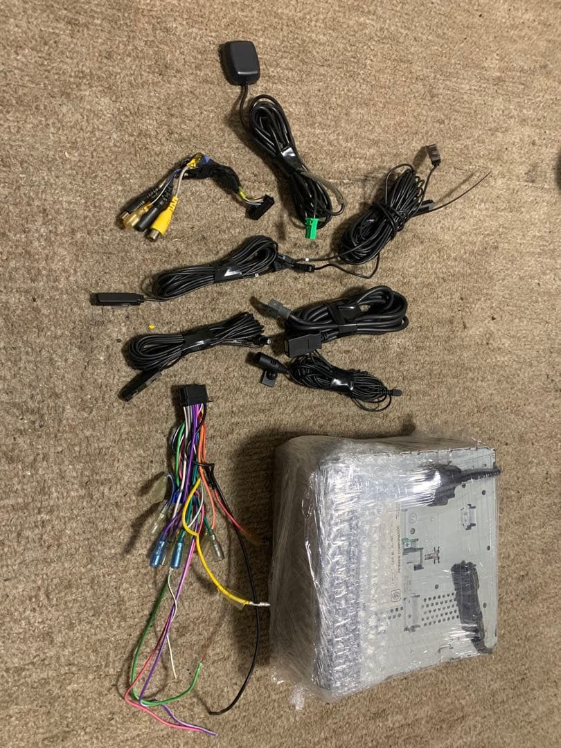 カーナビ carrozzeria AVIC-ZH0007