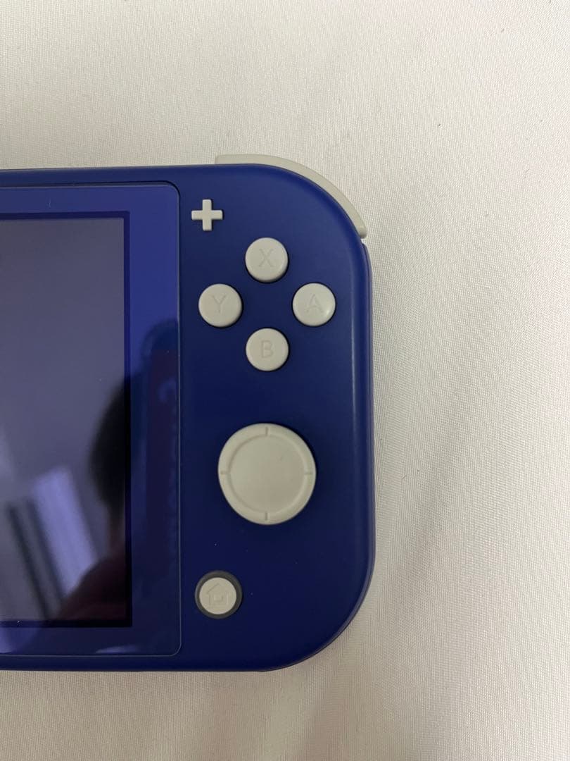 Nintendo Switch Lite 青傷あり