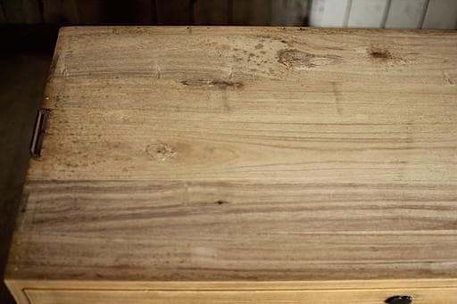 古い木製の引き出し2段　チェスト　桐箪笥 昭和レトロ　タンス　古家具　古民家