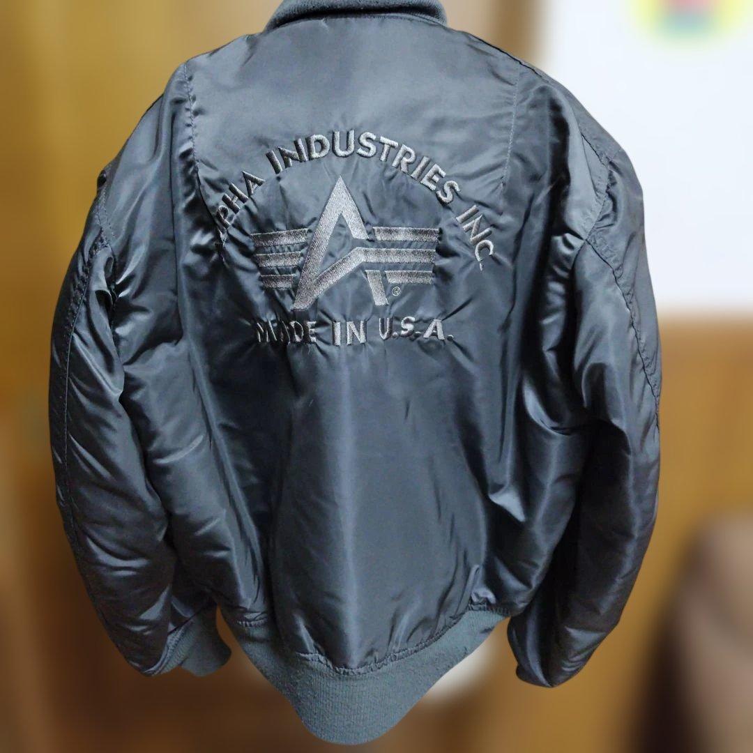 【Alpha Industries】 MA-1 フライトジャケット
