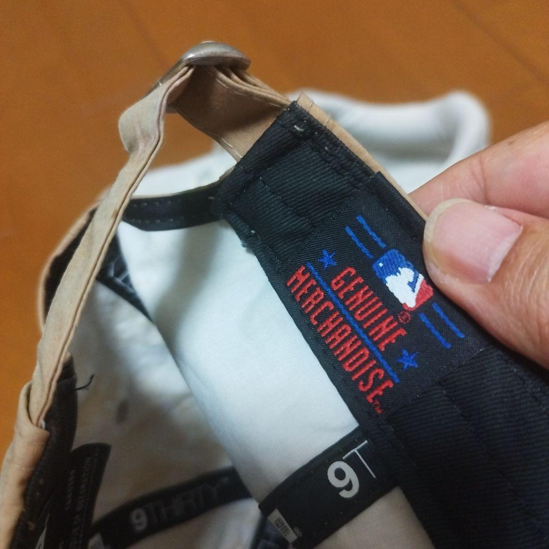 フェードあり　ニューエラ　ヤンキース　ベージュ　9THIRTY