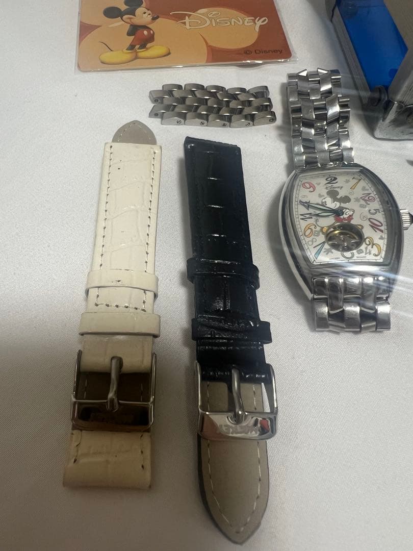 ディズニー ミッキー77周年記念時計