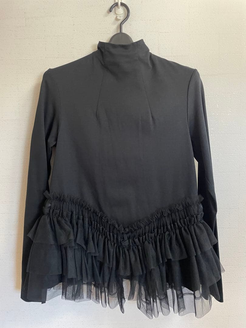 COMME des GARÇONS フリルトップス