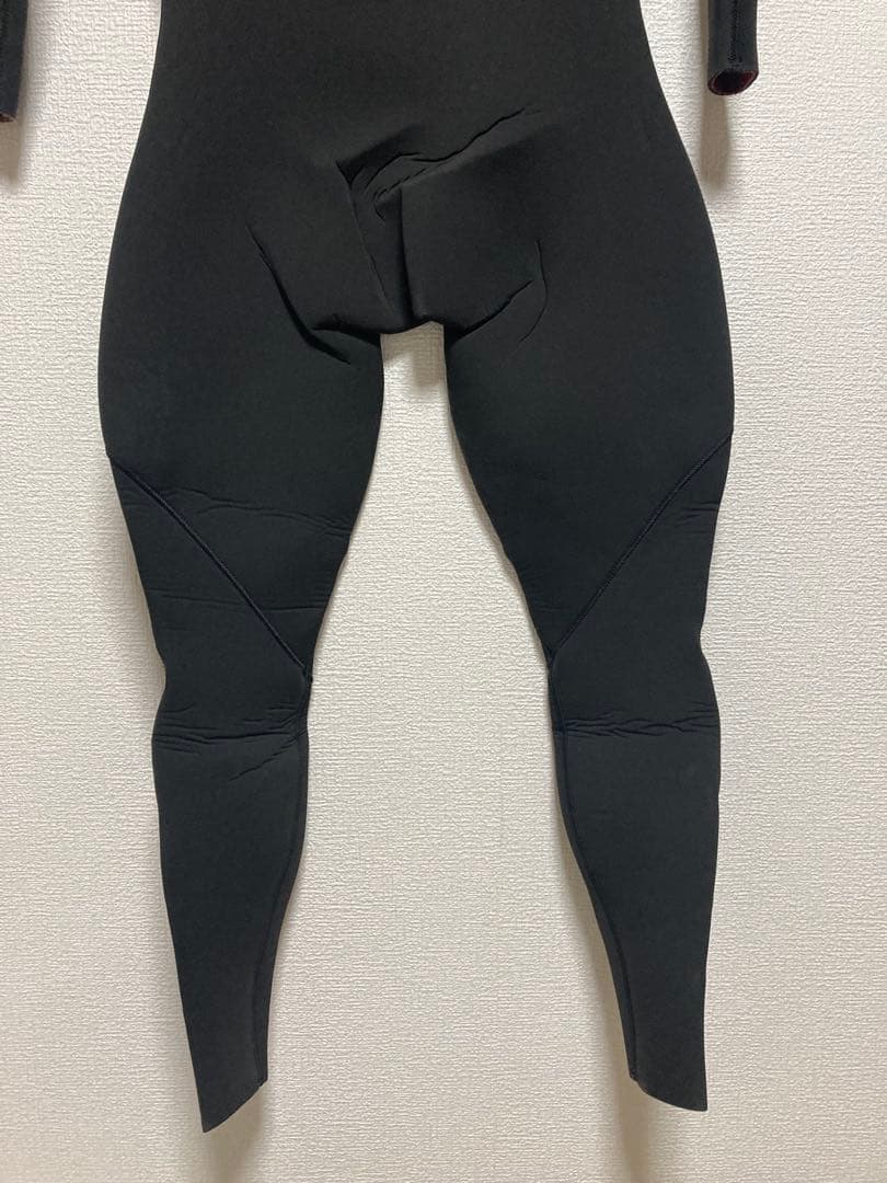 クイックシルバー　ウェットスーツ　セミドライ