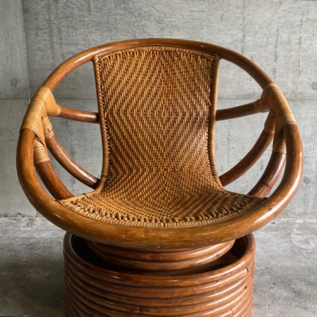 籐 ラタン 回転椅子 チェア 丸型 円形 編み込み アジアン 木製 家具 レトロ