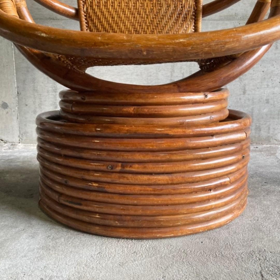 籐 ラタン 回転椅子 チェア 丸型 円形 編み込み アジアン 木製 家具 レトロ
