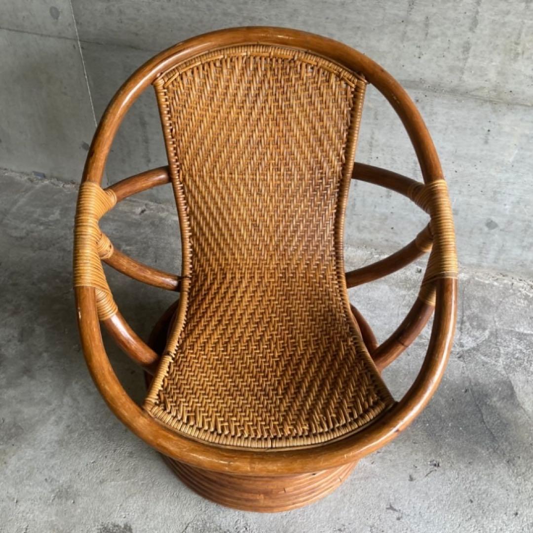 籐 ラタン 回転椅子 チェア 丸型 円形 編み込み アジアン 木製 家具 レトロ