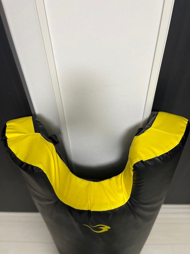 ボディーメーカー スーパーダミーミットシールド ブラック×イエロー