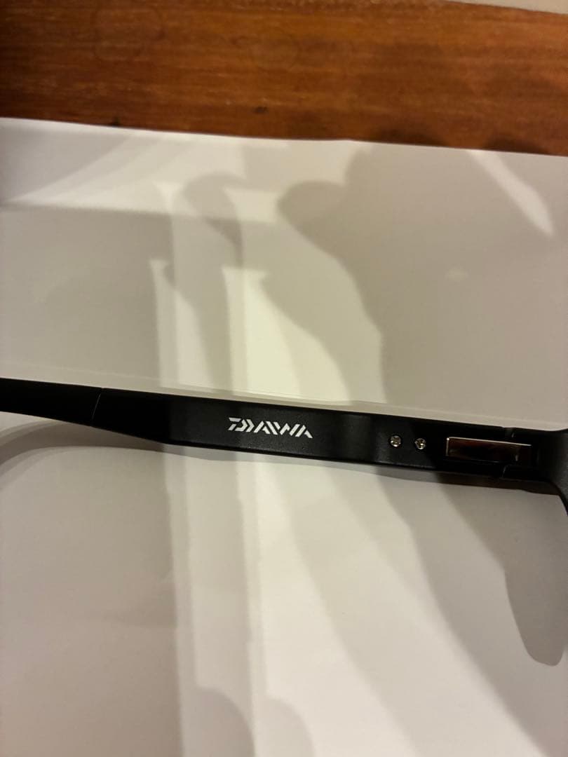 偏光サングラス‼︎TLX024 EG マットブラック　イーズグリーン