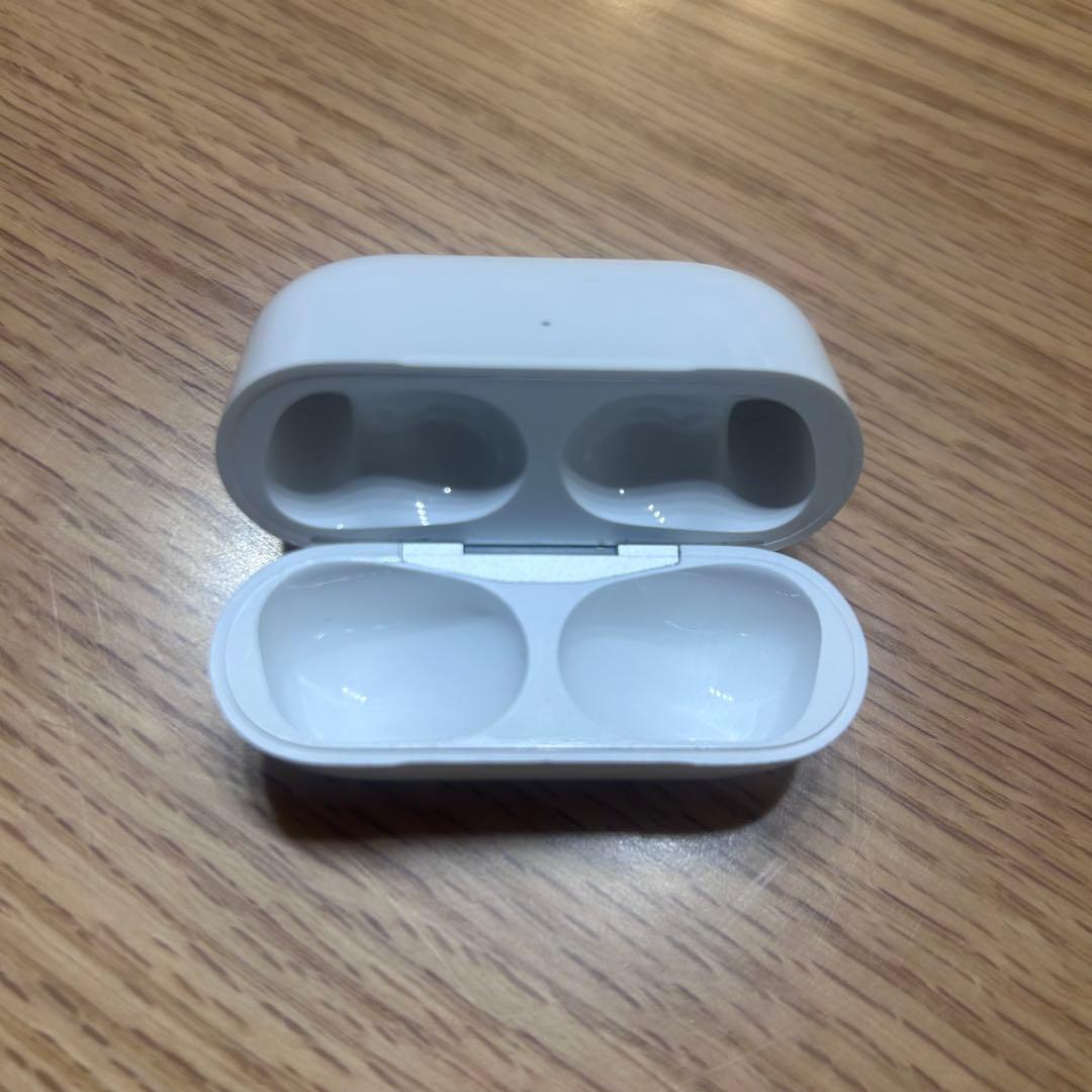Apple AirPods Pro 2 本体