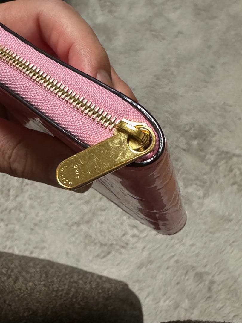 Louis Vuitton ピンク ケース