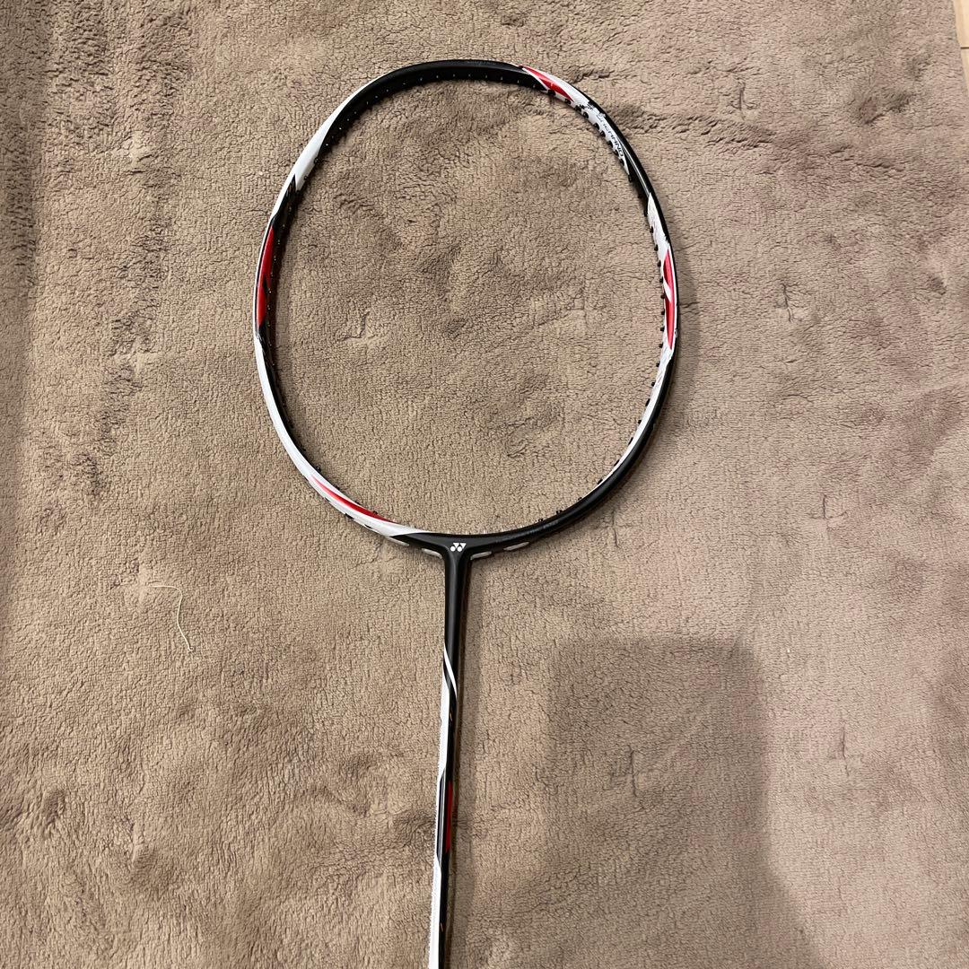 バドミントンラケット DUORA STRIKE 3U