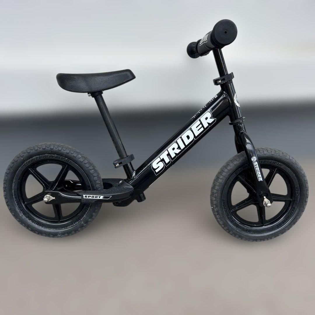 ストライダースポーツ　12インチ黒　専用袋付き