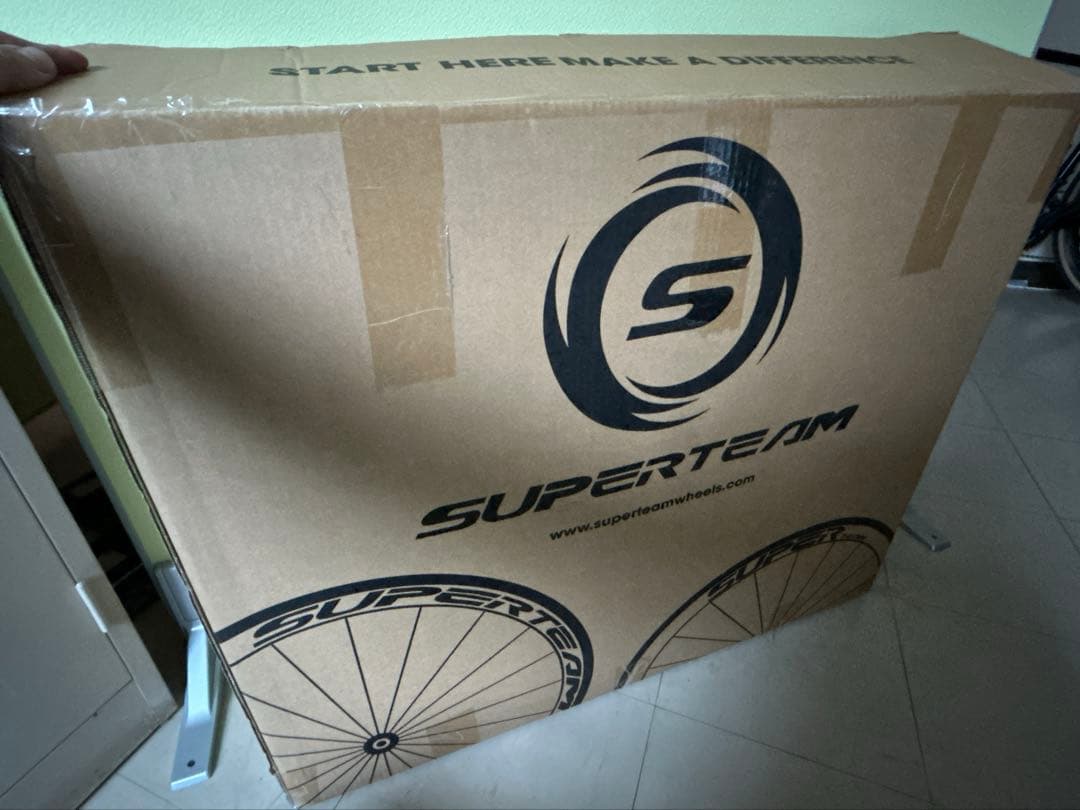 RS30: MADDUX（マドックス）• キャノンデール　Cannondale