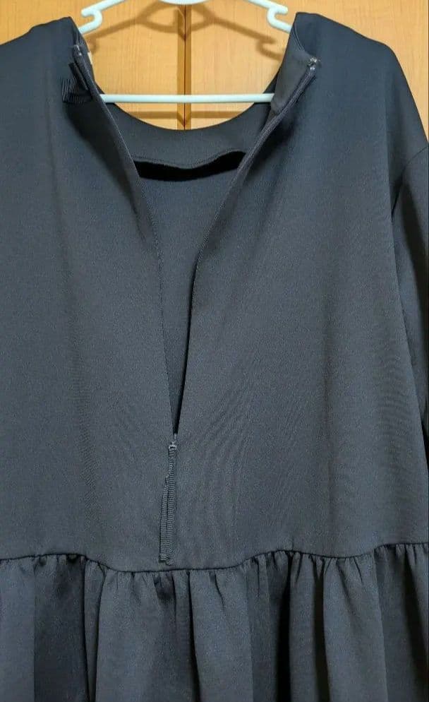 美品 　大きいサイズ　 ローズティアラ　 フリルチュニック　46ネイビー