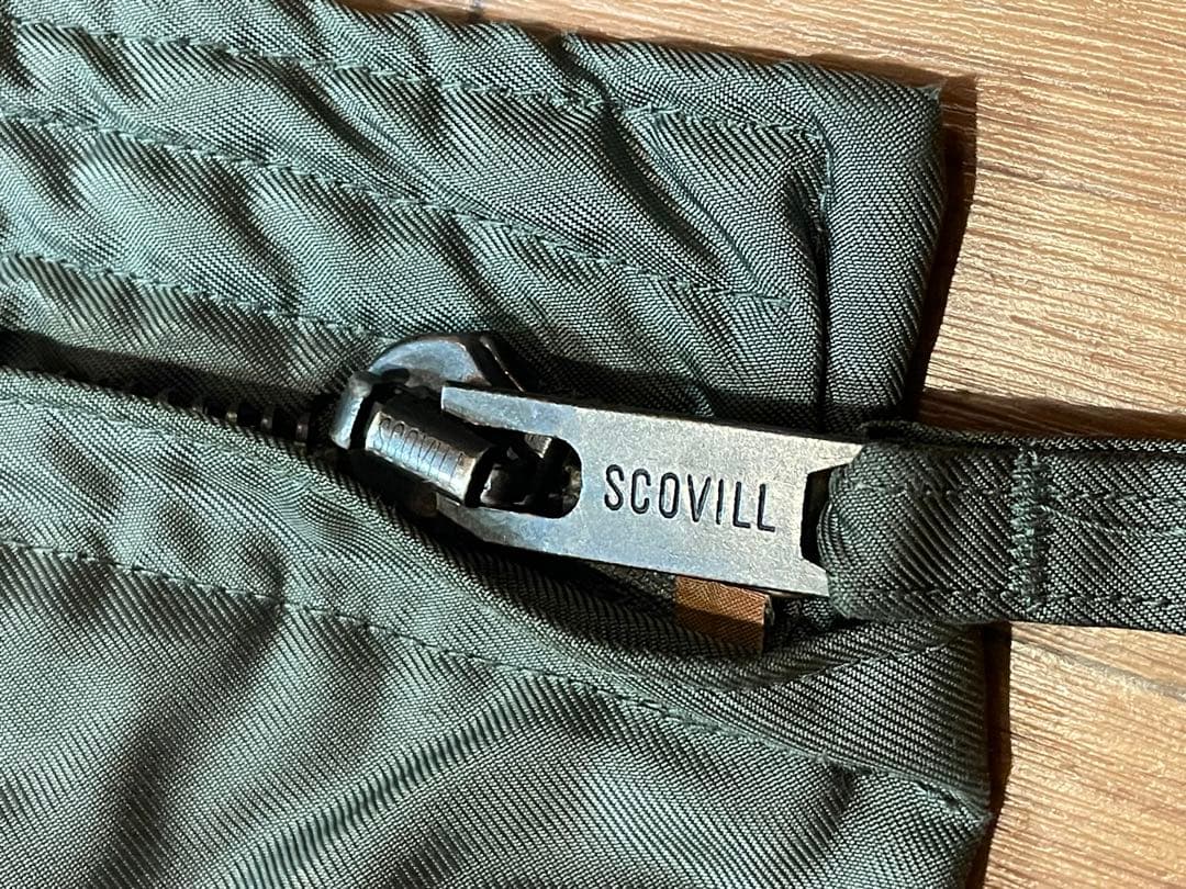 よしんど CWU-45/Pフライトジャケット オリーブグリーン