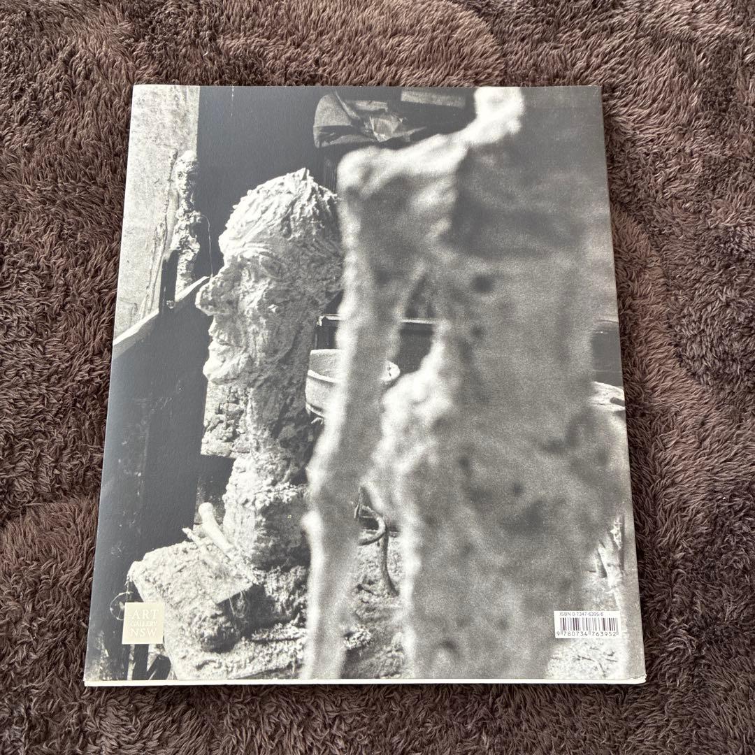 Giacometti: Sculptures 英語版ペーパーバック